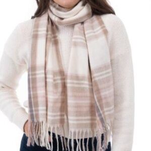 NWT 🧣plaid Cream/beige/pink/grey Style & Co. Scarf warm and cozy